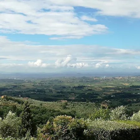 Farm stay Casa Italia Lamporecchio
